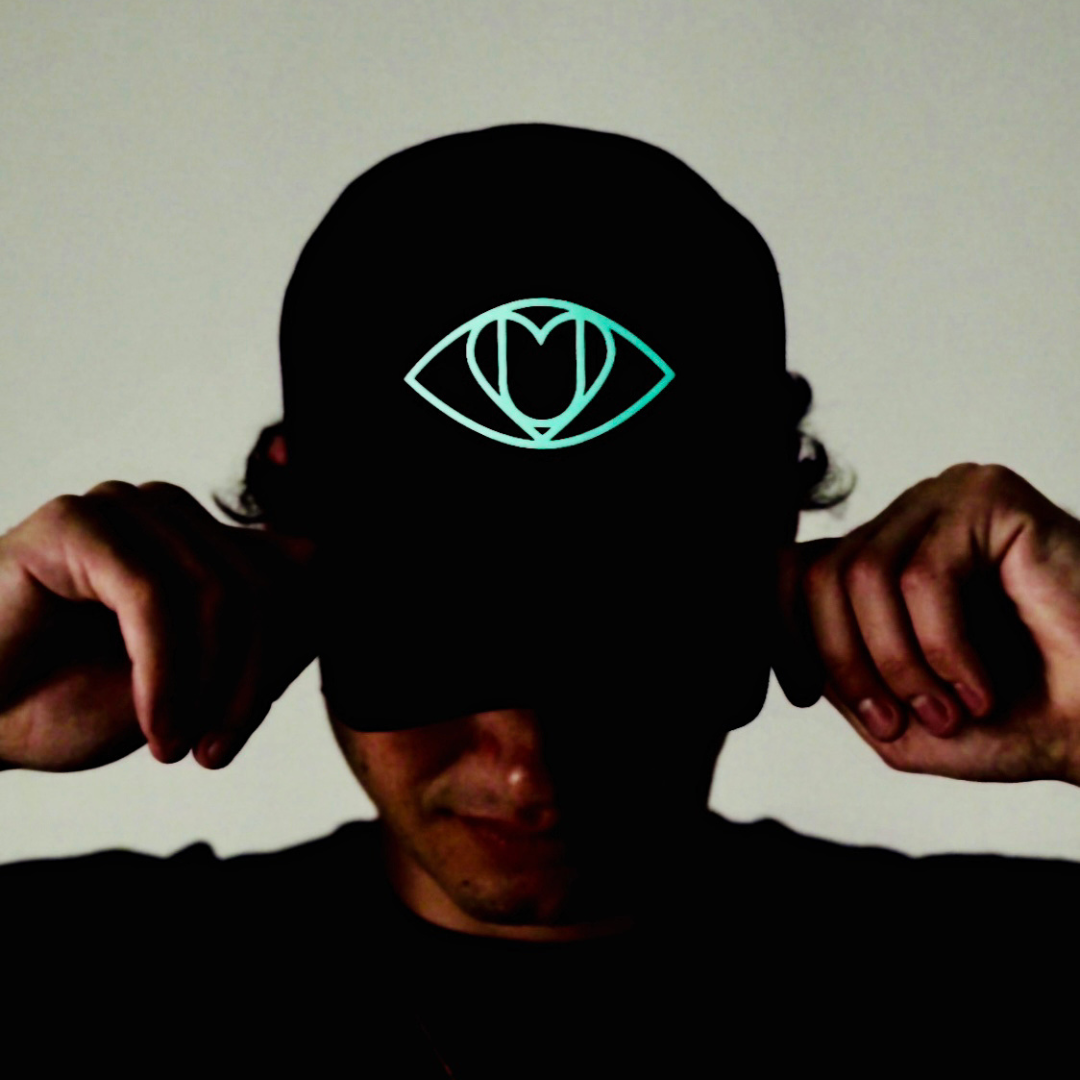 High Panel Cap | Black/Glow